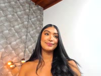 I am a safe woman of herself, flirtatious by nature and passionate about pleasure in all its forms. I love creating a real connection, where chemistry and desire are mixed without hurry. At first glance, my gaze will catch you; Then it will be my smile that will invite you to stay. I like to make you feel desired, special, unique. I am not just a pretty face or a body that causes: I am a complete experience, a living fantasy that knows exactly how to make you forget about the world.

With me, there are no scripts or hurry. Each match is a sensual game, where your wishes and mine intertwine without limits. If you are looking for something more than the typical, if you want to feel, explore and let yourself go ... then you know why you should come to see me.