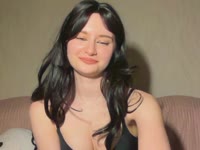 I like connection, tension and a bit of mystery...I notice details most people missTell me what you wantYou might end up wanting more