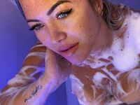 naked cam girl Anelise