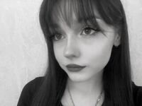 free online chat EvelynnCaillouet