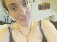 livesex cam girl FionaAnoif