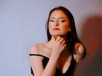 camgirl live KiraClair