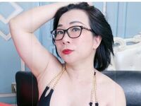 hot cam girl masturbating with vibrator LucianaMecacci