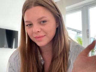 free webcam video TeneshaQuinerly