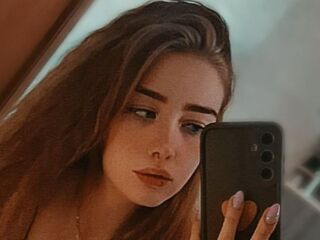 shaved pussy cam TeresiaCaspi
