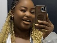 nude camgirl pic ZaraLure