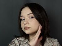 fingering camgirl video AminaBaudoin