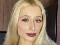 free live chatroom MonicaBarbies