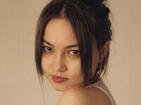 camgirl playing with sextoy SeeBugl