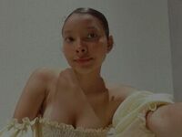 latex web cam girl ThianaGrace