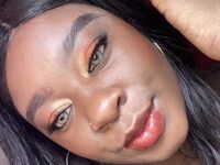 spanking webcam show YaraGwen