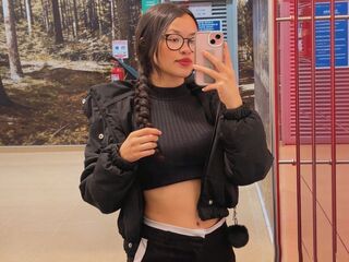 hot cam girl masturbating with dildo AkiraFlorez