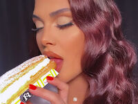 hot cam girl masturbating with vibrator Alexa