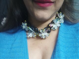 girl topless chat AmellaCharlotte