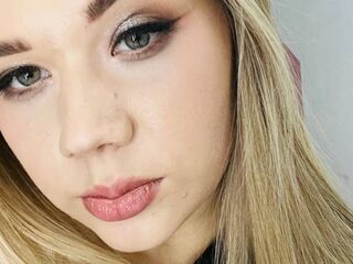 flirt chat room AminaDigges