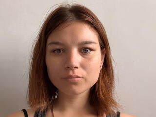 naughty cam girl masturbating with dildo AndreThreat
