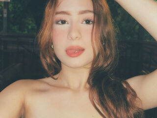 mastubating web cam girl AntonellaLee