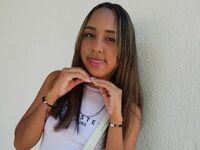 cam girl live ArianaIvers