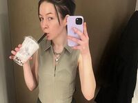 nude webcamgirl AurasDiaz