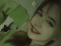 camgirl playing with sex toy CamelliaVega