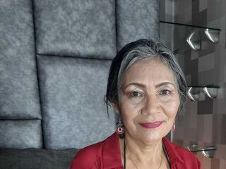 camwhore shaved pussy CelesteWonder