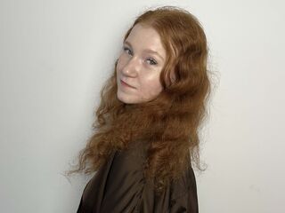 free nude cam CharlotteMunter