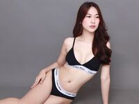 topless cam girl CheCascano