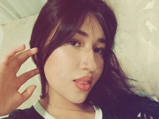 cam chatroom ClaireThomas