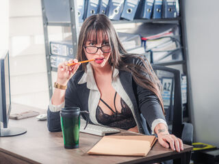 free jasmin livecam CloeVergara