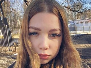 naughty camgirl fingering pussy ColletteSitzes