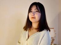 naughty camgirl masturbating with dildo CrystalClarkk