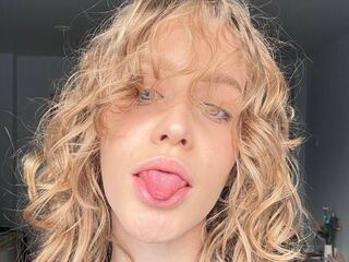 free video chat room DaniaGanis