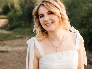 sexy live girl DemetriceAkpan