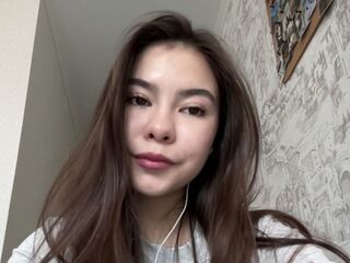 naked camgirl picture ElleStarling