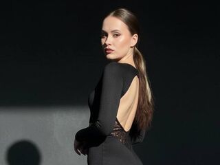 live sex pic EmilyGiffin