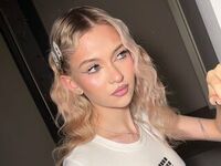 webcam striptease show FelicaTapper