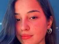 chat with cam HannyMia