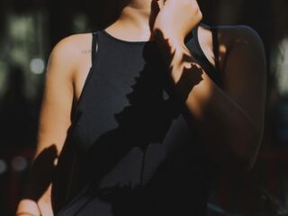 hot chatroom HathawayAwa