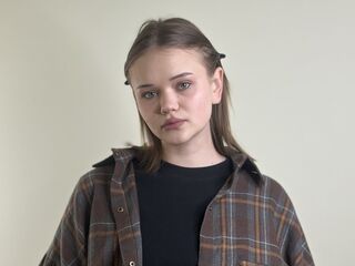 cyber sex chat HeikeGraciano