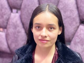 porn webcam photo IssaMontenegro