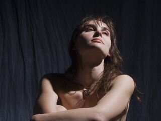 naked girl with webcam masturbating with dildo JuliaGuli