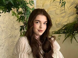 webcam bitch chatroom KacyQuates