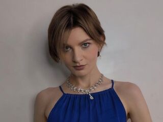 hot cam girl fingering KarinaBiz
