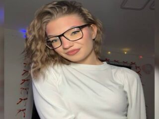 adult web cam KatieGoodacre