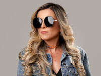 hot live girl KiaraMoraes