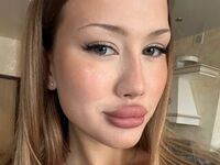 cam girl masturbating with vibrator KisaAngelic