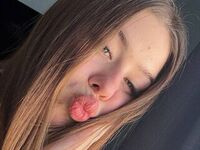 topless webcamgirl KristiGroun