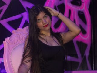 live webcam model LaineyRosse