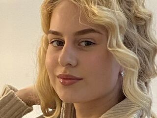 bedroom live cam LaniePlewa