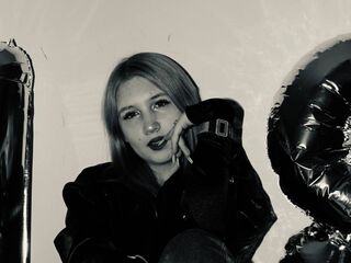 hot web cam show LatishaWolfenden